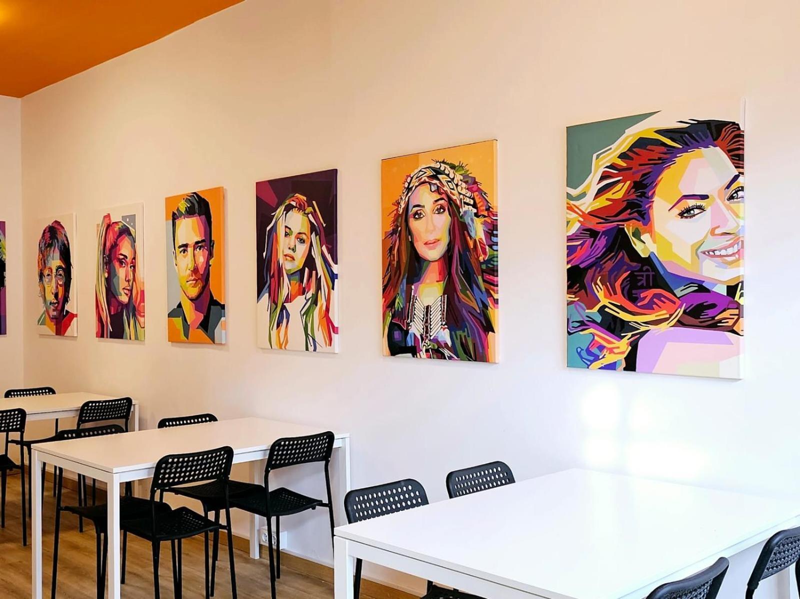 Arc House Pop Art — Photos 3